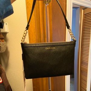 Calvin Klein Wallet shoulder bag! NWT!